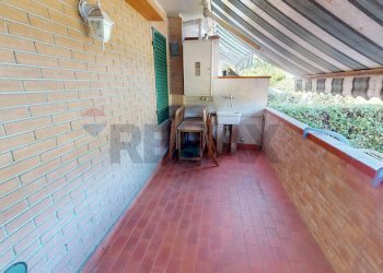 Balcone - Villa a Schiera Massa - foto 7