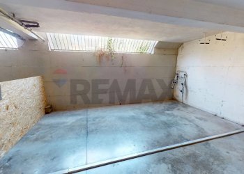 Stanza vuota - Villa a Schiera Massa - foto 17