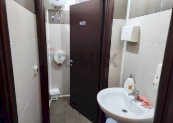 Bagno - Attività Commerciale Via Saverio Lioce
 
15, Bari - foto 12