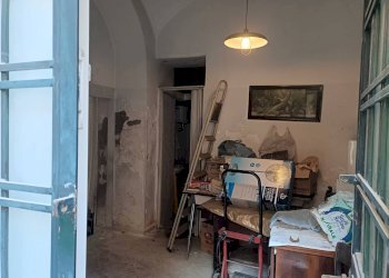 Foto 3 - Commercial Premises via Amendola
 
36, Angri - photo 3