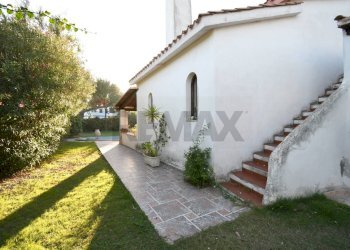 Casa all\'aperto - Villa Via Ibiza
 
18, Quartu Sant'Elena - foto 15
