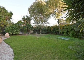 Giardino - Villa Via Ibiza
 
18, Quartu Sant'Elena - foto 33