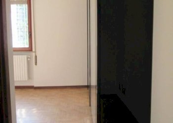 Camera da letto - Trilocale viale d'Italia, Brescia - foto 14