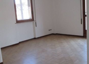 Camera da letto - Trilocale viale d'Italia, Brescia - foto 1