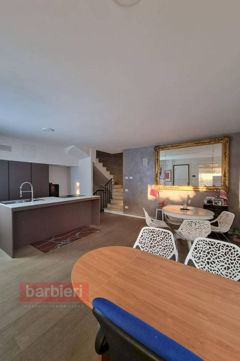 Foto 1 - Villa a Schiera malva sud
 
59, Cervia - foto 1