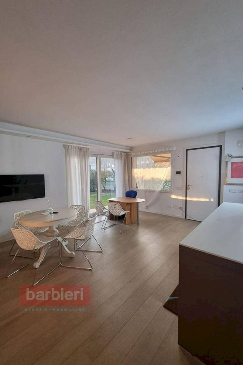 Foto 2 - Villa a Schiera malva sud
 
59, Cervia - foto 2