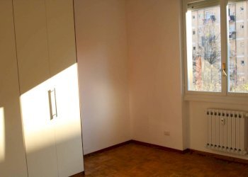 Camera da letto - Trilocale via del Santuario, frazione Seggiano, Pioltello - foto 10