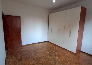 Camera da letto - Trilocale via del Santuario, frazione Seggiano, Pioltello - foto 12