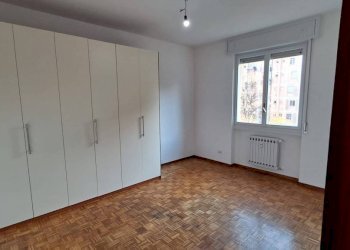 Camera da letto - Trilocale via del Santuario, frazione Seggiano, Pioltello - foto 14