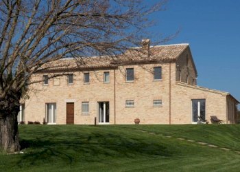 Facciata - Villa via dei Vasari, Senigallia - foto 2