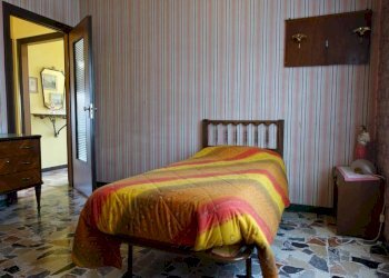 Camera da letto - Villa Regione Marmo, Canelli - foto 12