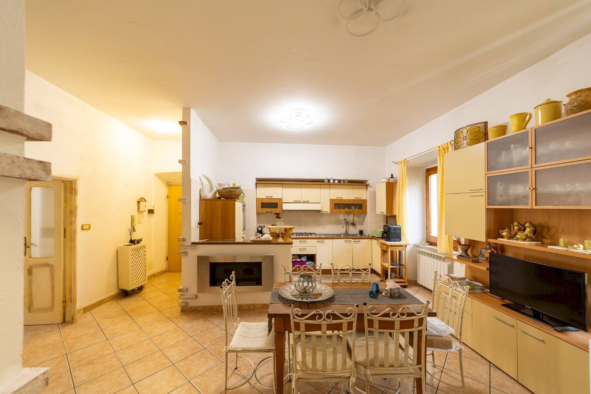 Foto 1 - Quadrilocale Via Sebastiano Lambardi
 
92, Monte Argentario - foto 1