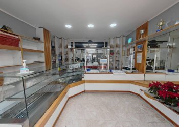 Foto 2 - Attività Commerciale Via Carducci, Ragusa - foto 2