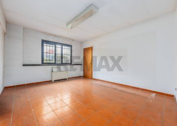 Stanza vuota - Capannone Via Padana Superiore
 
317, Vimodrone - foto 32