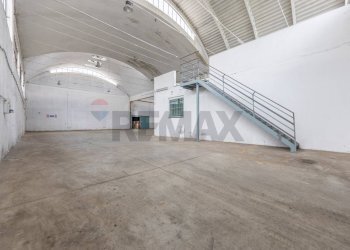 Parcheggio - Capannone Via Padana Superiore
 
317, Vimodrone - foto 36