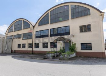 Edificio all\'aperto - Capannone Via Padana Superiore
 
317, Vimodrone - foto 39