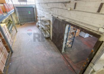 Balcone - Capannone Via Padana Superiore
 
317, Vimodrone - foto 11