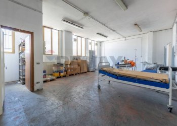 Camera / camera da letto - Capannone Via Padana Superiore
 
317, Vimodrone - foto 27