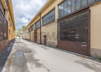 Edificio all\'aperto - Capannone Via Padana Superiore
 
317, Vimodrone - foto 35