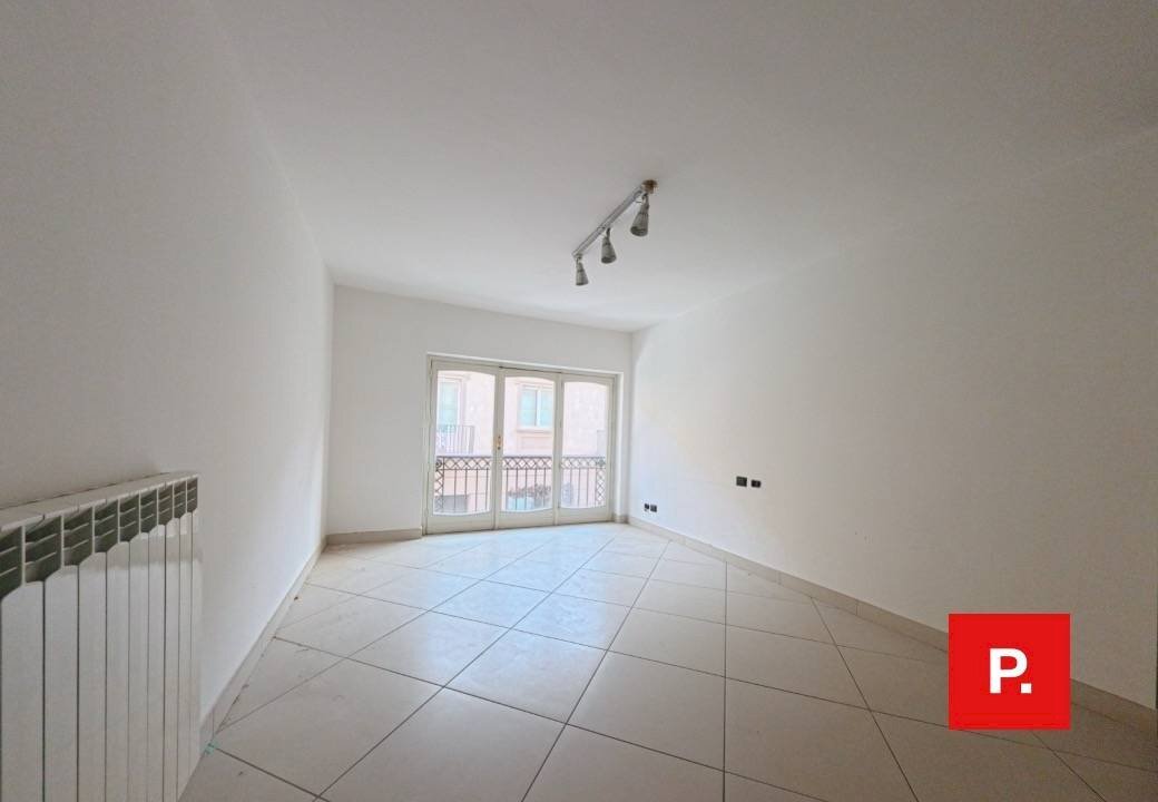 Foto 2 - Ufficio VIA LEONETTI
 
27, Caserta - foto 2