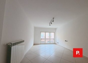 Foto 1 - Office VIA LEONETTI
 
27, Caserta - photo 1