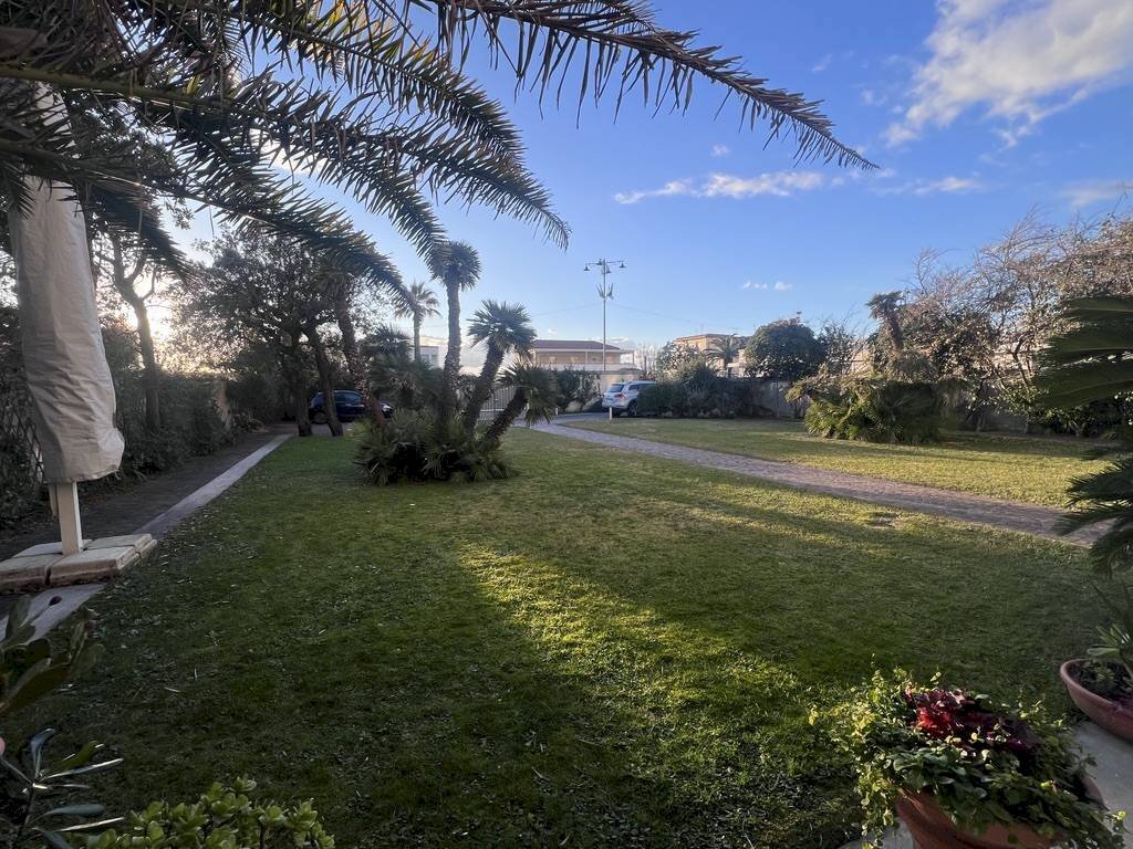 Foto 2 - Quadrilocale Viale Manin, Viareggio - foto 2