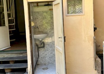 Locale Commerciale VIA FUSINATO 58 R, Genova (zona Prà) - foto 5