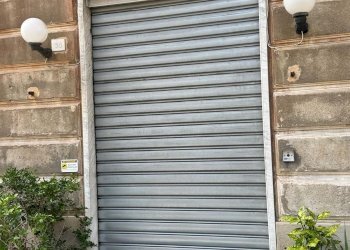 Locale Commerciale VIA FUSINATO 58 R, Genova (zona Prà) - foto 10