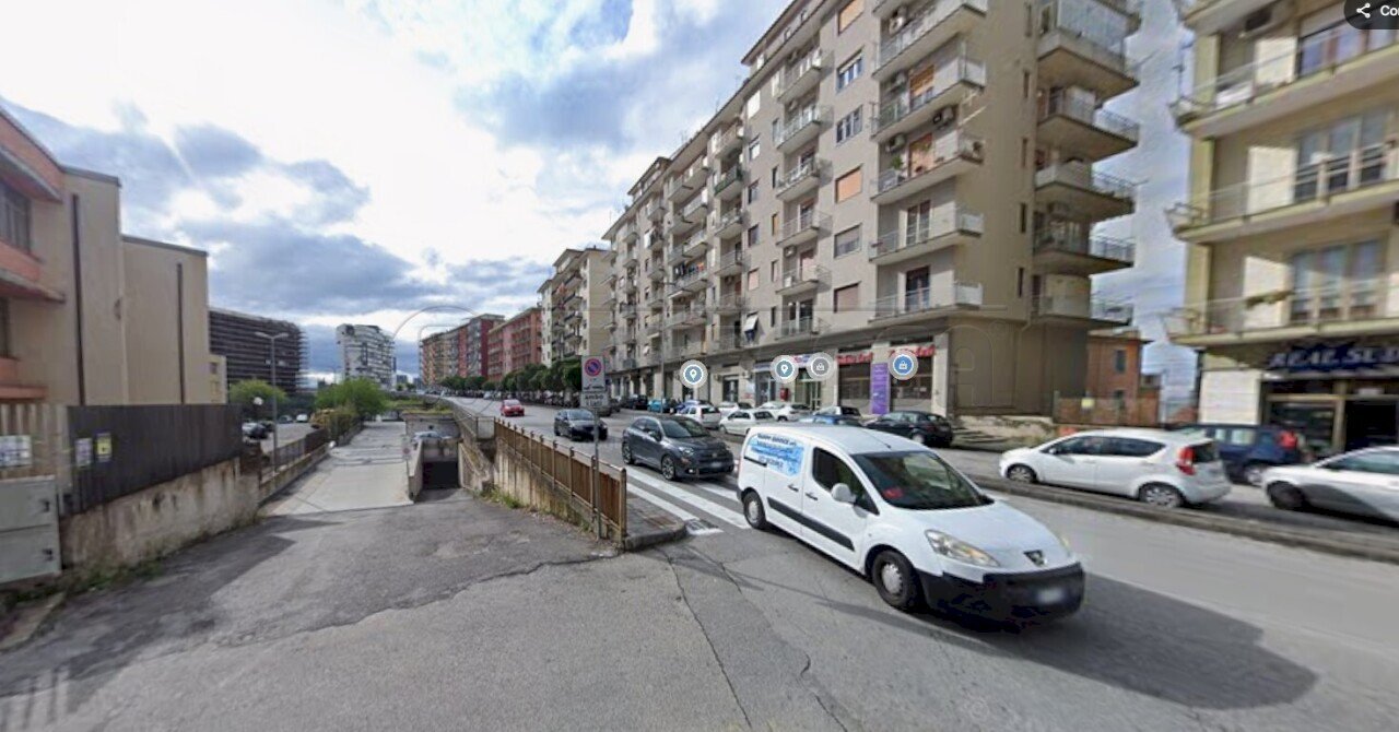 Immagine 2026-01-14 184132.jpg - Box Via Parmenide snc, Salerno - foto 1