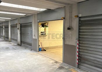 WhatsApp Image 2026-01-14 at 17.29.00 (1).jpeg - Box Via Parmenide snc, Salerno - foto 3