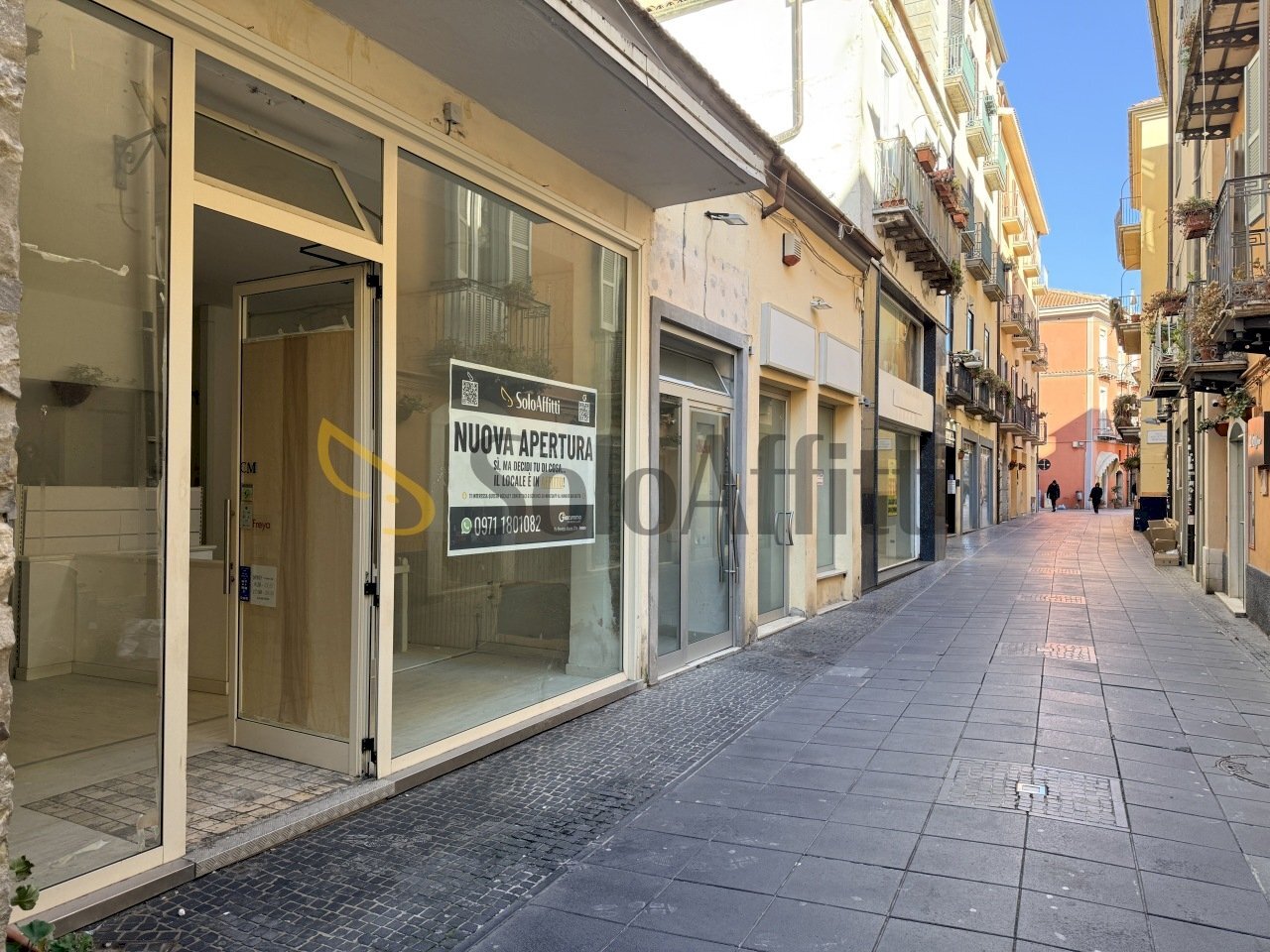 IMG_8425.jpg - Locale Commerciale Via Pretoria 43, Potenza - foto 1