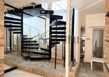 IMG_8437.jpg - Locale Commerciale Via Pretoria 43, Potenza - foto 15