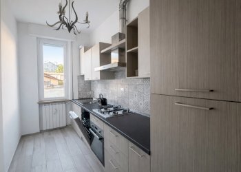 Cucina.jpg - Trilocale via san luigi  99, Arona - foto 1