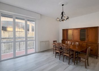 Soggiorno 2.jpg - Trilocale via san luigi  99, Arona - foto 4