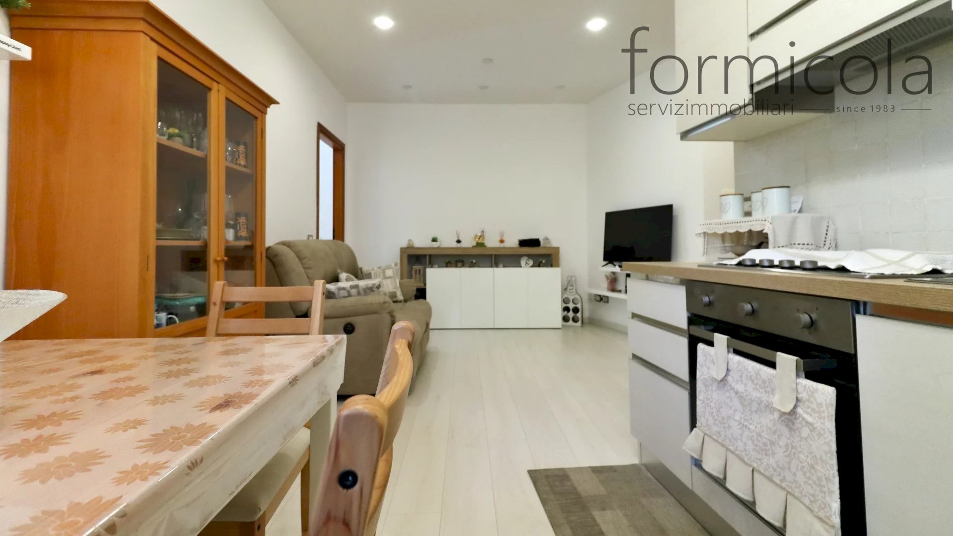 Apartment Napoli (neighborhood Fuorigrotta) - photo 3