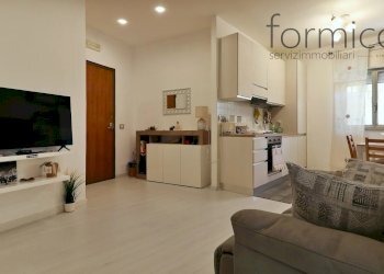 Appartamento Napoli (zona Fuorigrotta) - foto 1