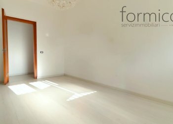 Appartamento Napoli (zona Fuorigrotta) - foto 9