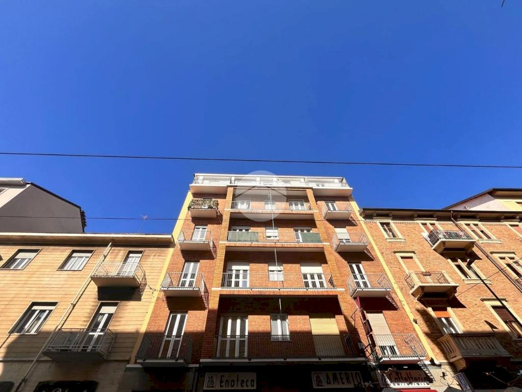 Three-room apartment Via chiesa della salute, Torino (neighborhood Borgo Vittoria) - photo 1