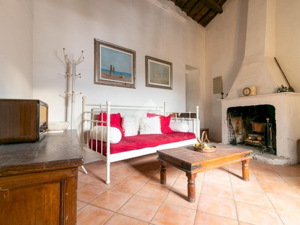 Trilocale piazza piazza della vittoria, Dovadola - foto 1