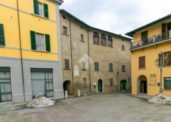 Trilocale piazza piazza della vittoria, Dovadola - foto 24