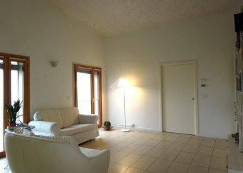 Three-room apartment Zona San Giorgio, Ferrara - photo 4