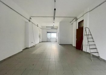 One-room apartment Via S. Giovanni, Borgomanero - photo 6