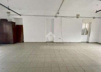 One-room apartment Via S. Giovanni, Borgomanero - photo 10