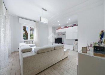 Four-room apartment Viale della Stazione, Rubiera - photo 1
