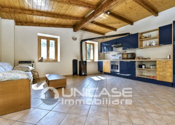Casa semi indipendente Frazione Inverso Fiemminuto, 10, Villar Pellice - foto 17