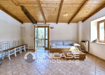 Casa semi indipendente Frazione Inverso Fiemminuto, 10, Villar Pellice - foto 15