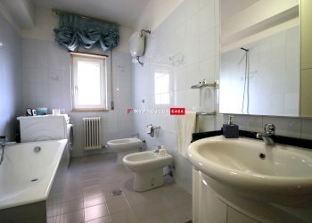 Four-room apartment Via Martino Marinosci, Martina Franca - photo 14