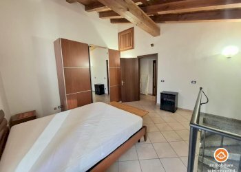 Semi-detached house Frazione Plout, Montjovet - photo 8