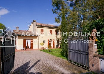 Casa indipendente Ravenna (zona Castiglione di Ravenna) - foto 1