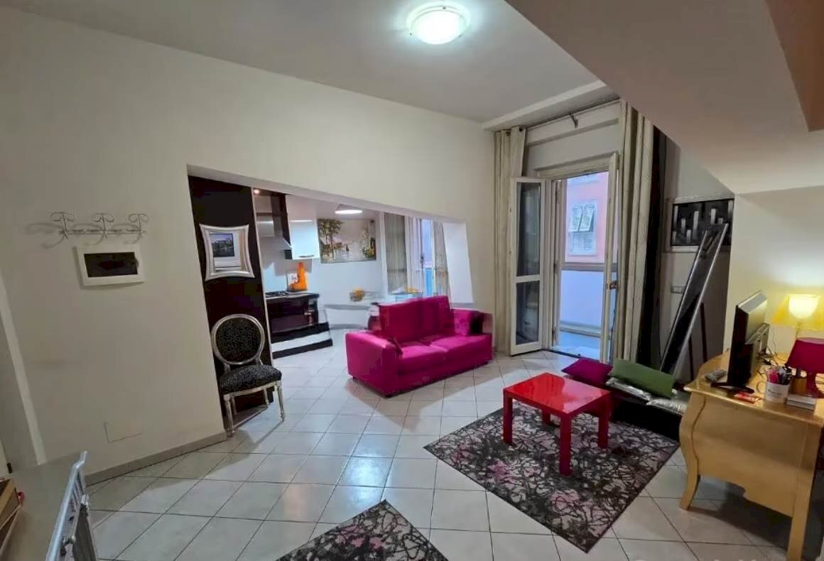 Three-room apartment Livorno - photo 2